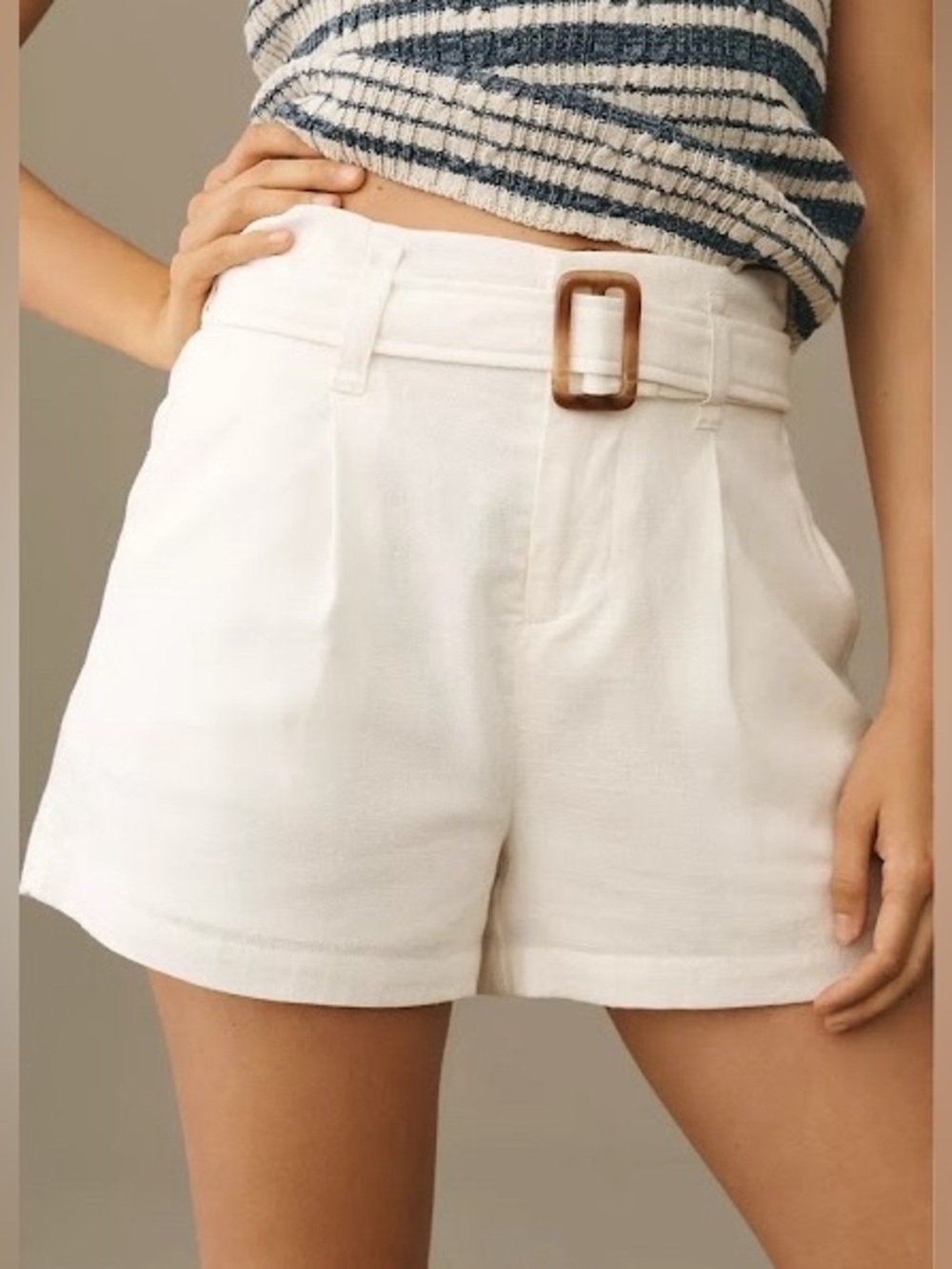 NWOT Bishop + Young Size Medium White Linen Blend Belted Pleated Bermuda Shorts